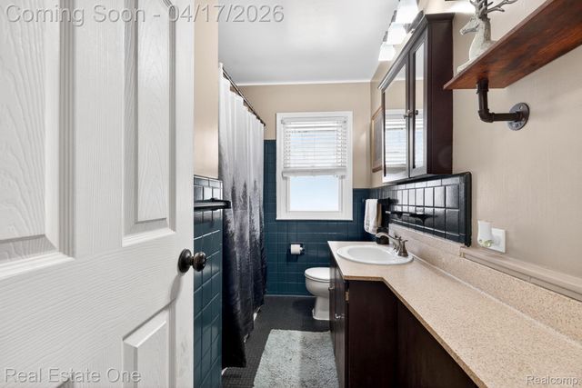 3400 Edsel Street, Trenton, MI 48183