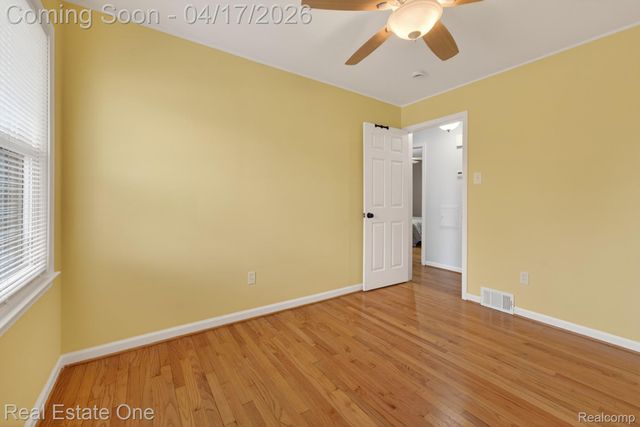 3400 Edsel Street, Trenton, MI 48183