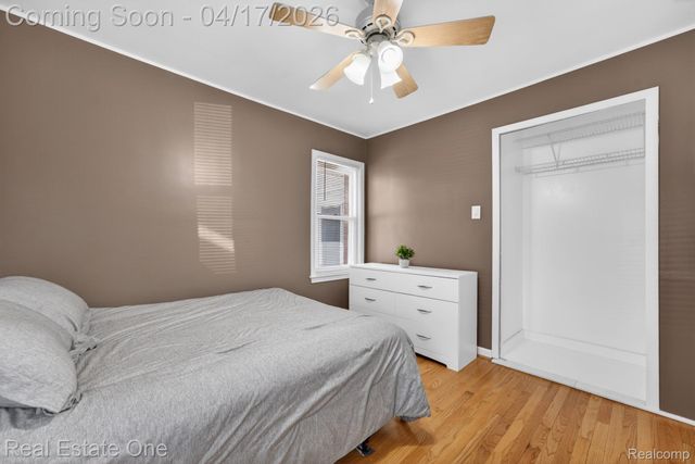 3400 Edsel Street, Trenton, MI 48183