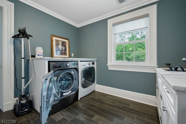 44 Spring Valley Rd, Morris Twp., NJ 07960