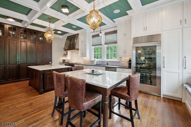 44 Spring Valley Rd, Morris Twp., NJ 07960