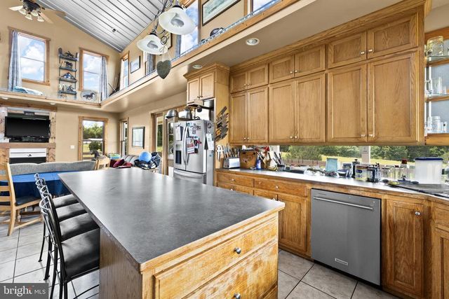 12501 W CATHARPIN RD, Spotsylvania, VA 22551