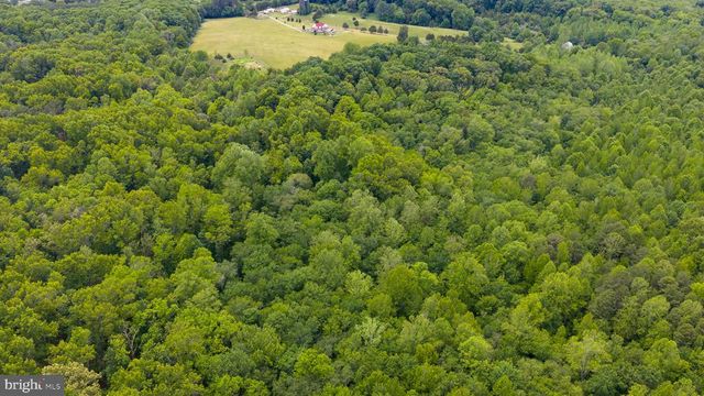 12501 W CATHARPIN RD, Spotsylvania, VA 22551