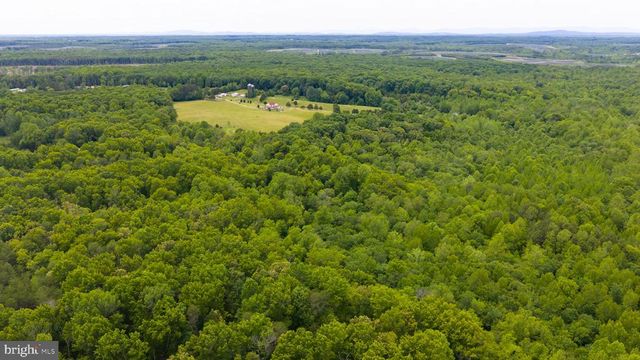 12501 W CATHARPIN RD, Spotsylvania, VA 22551