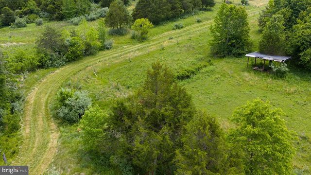 12501 W CATHARPIN RD, Spotsylvania, VA 22551