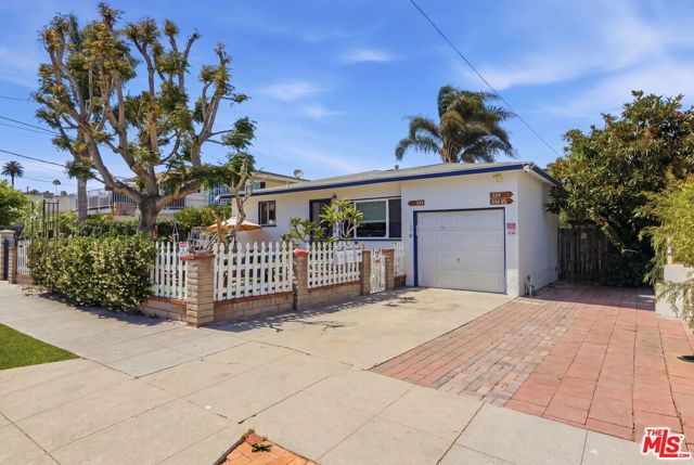 534 W 39th Street, San Pedro (los Angeles), CA 90731
