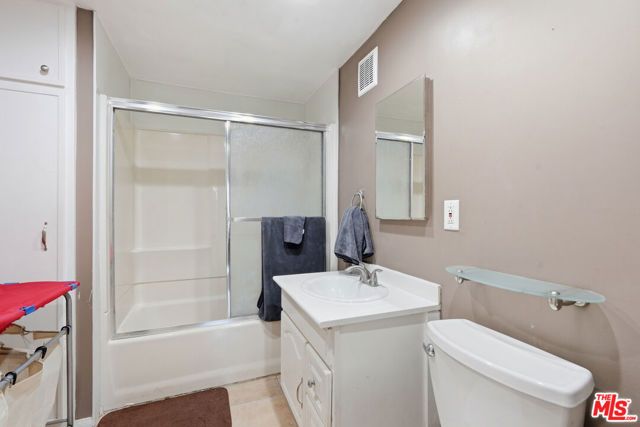 534 W 39th Street, San Pedro (los Angeles), CA 90731
