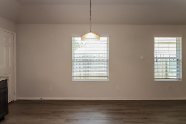 2852 Briggs Drive, Conroe, TX 77301