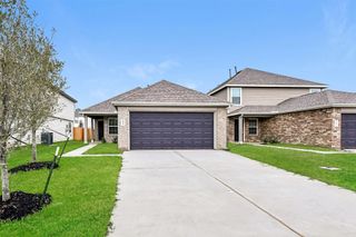 2852 Briggs Drive, Conroe, TX 77301