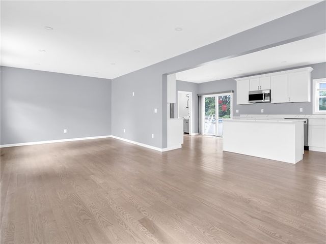 1105 Pontiac Avenue, Cranston, RI 02920