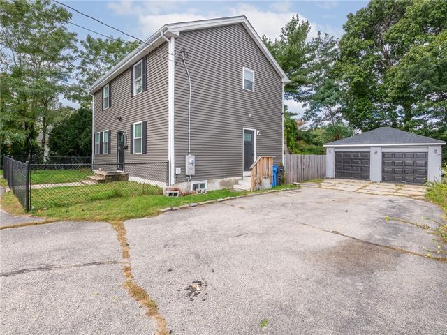 1105 Pontiac Avenue, Cranston, RI 02920