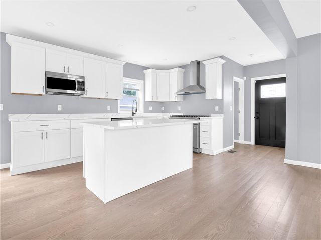 1105 Pontiac Avenue, Cranston, RI 02920