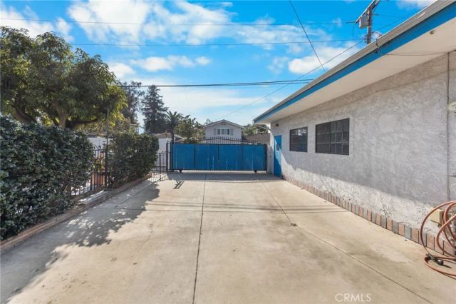 761 S Bluff Road, Montebello, CA 90640