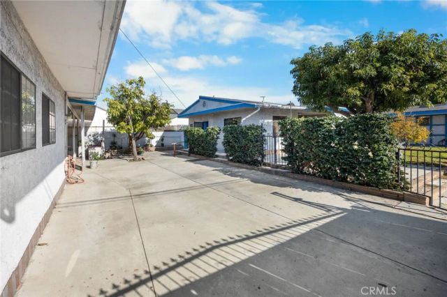 761 S Bluff Road, Montebello, CA 90640
