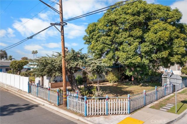 761 S Bluff Road, Montebello, CA 90640