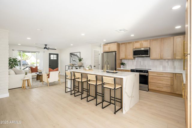 1407 E WESLEYAN Drive, Tempe, AZ 85282