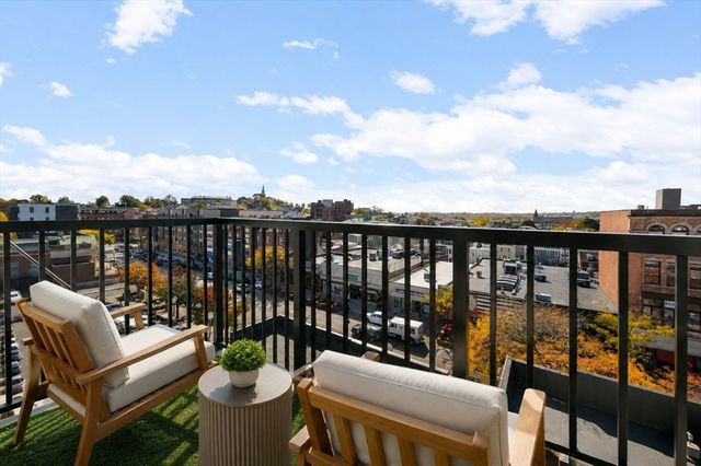420 W Broadway PH604, Boston, MA 02127