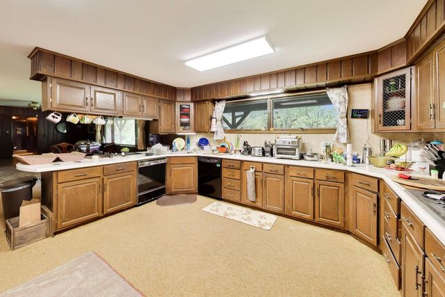 27125 N Williams Park Road, Wauconda, IL 60084