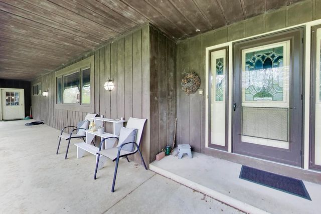 27125 N Williams Park Road, Wauconda, IL 60084