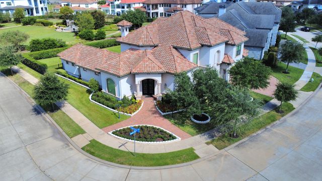 7 Haven Shore Lane, Sugar Land, TX 77479