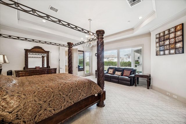 7 Haven Shore Lane, Sugar Land, TX 77479