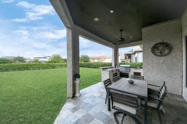 7 Haven Shore Lane, Sugar Land, TX 77479