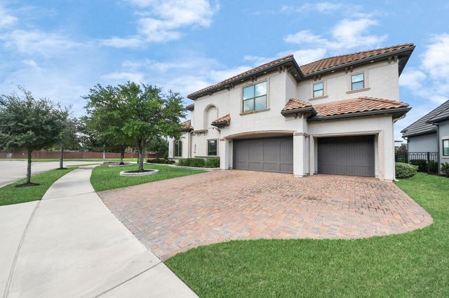 7 Haven Shore Lane, Sugar Land, TX 77479