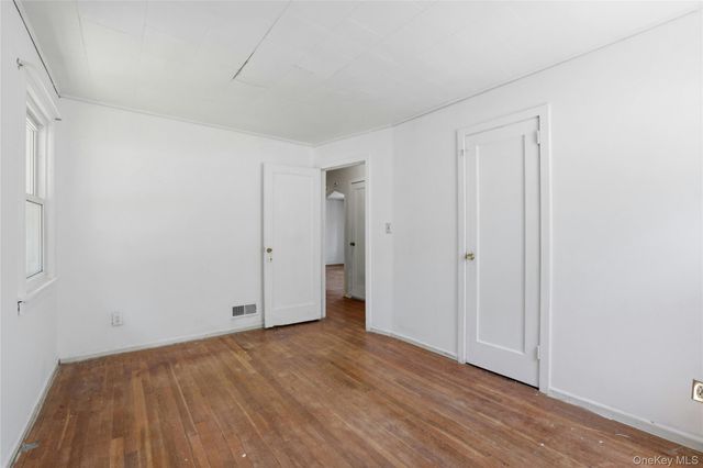 1090 South Drive, Merrick, NY 11566