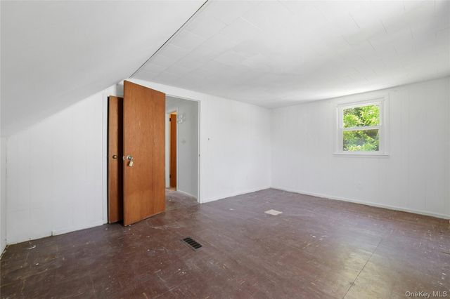 1090 South Drive, Merrick, NY 11566