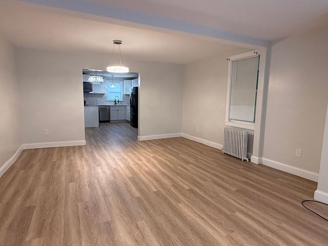 273 Purchase St, New Bedford, MA 02740