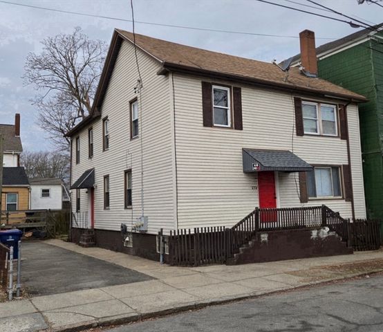 273 Purchase St, New Bedford, MA 02740