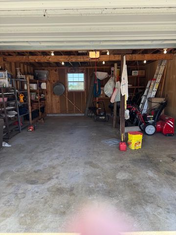83 Sunset Drive, Milton, WV 25541