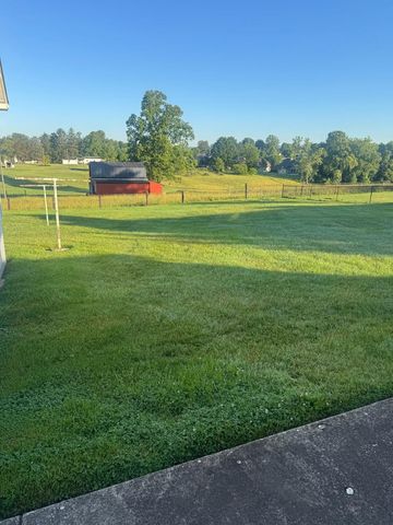 83 Sunset Drive, Milton, WV 25541