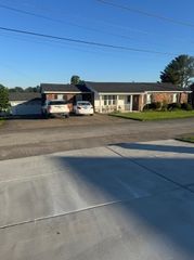 83 Sunset Drive, Milton, WV 25541