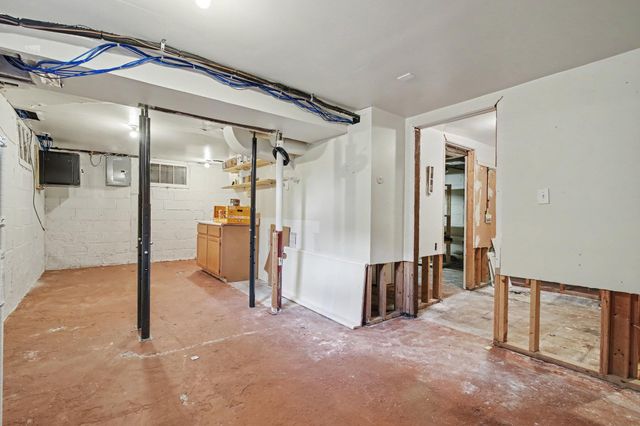 1452 Rosewood Street, Ann Arbor, MI 48104
