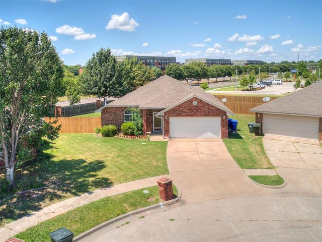 1600 Hazelwood Drive, Norman, OK 73071
