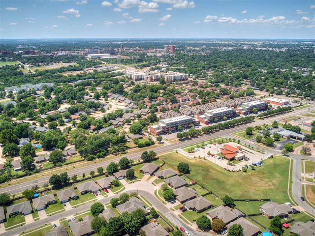 1600 Hazelwood Drive, Norman, OK 73071