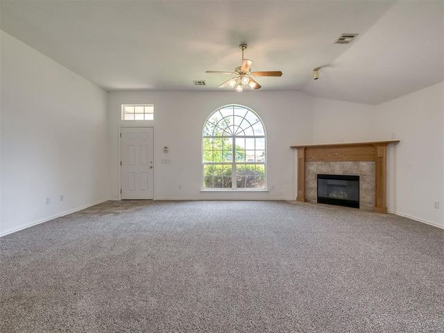 1600 Hazelwood Drive, Norman, OK 73071