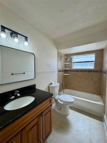 14 YORK COURT, Kissimmee, FL 34758