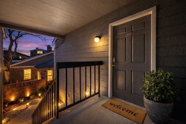 18333 Roehampton Drive 128, Dallas, TX 75252