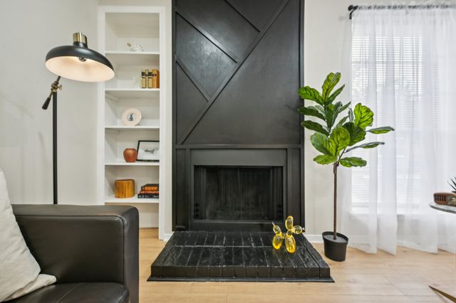 18333 Roehampton Drive 128, Dallas, TX 75252