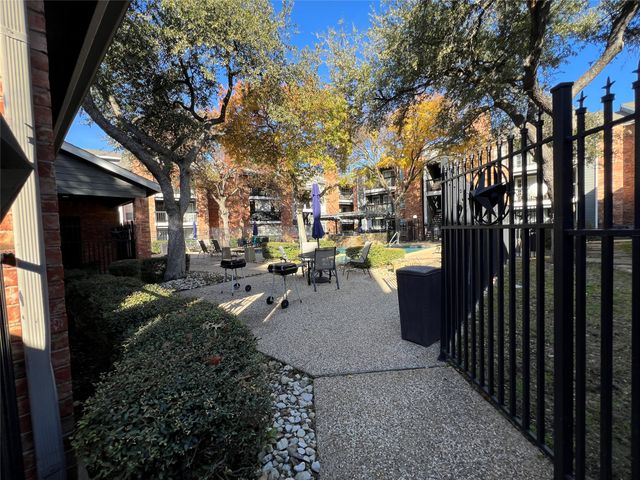 18333 Roehampton Drive 128, Dallas, TX 75252