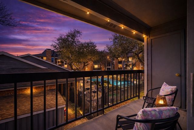 18333 Roehampton Drive 128, Dallas, TX 75252