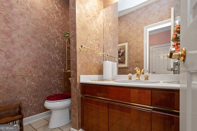 160 Victoria Drive, Fayetteville, GA 30214