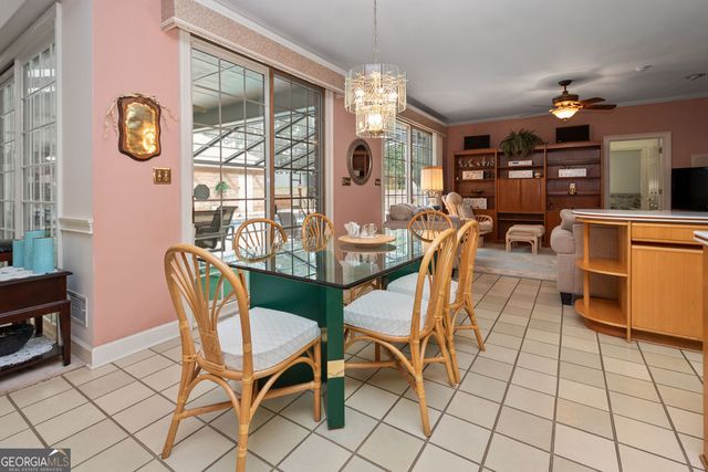 160 Victoria Drive, Fayetteville, GA 30214