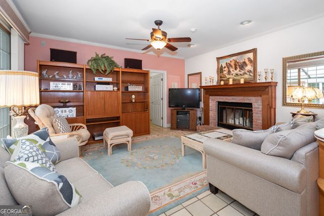 160 Victoria Drive, Fayetteville, GA 30214