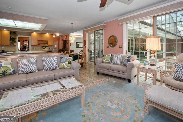 160 Victoria Drive, Fayetteville, GA 30214