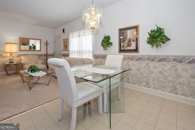 160 Victoria Drive, Fayetteville, GA 30214