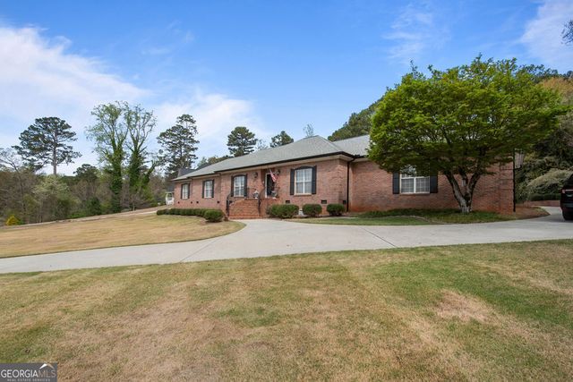 160 Victoria Drive, Fayetteville, GA 30214