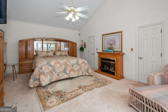 160 Victoria Drive, Fayetteville, GA 30214